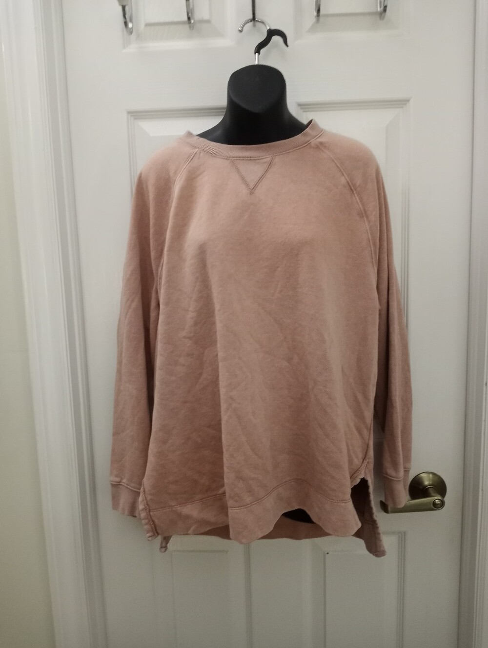 UNIVERSAL THREAD Sweatshirt (From My Personal Closet 💖)
